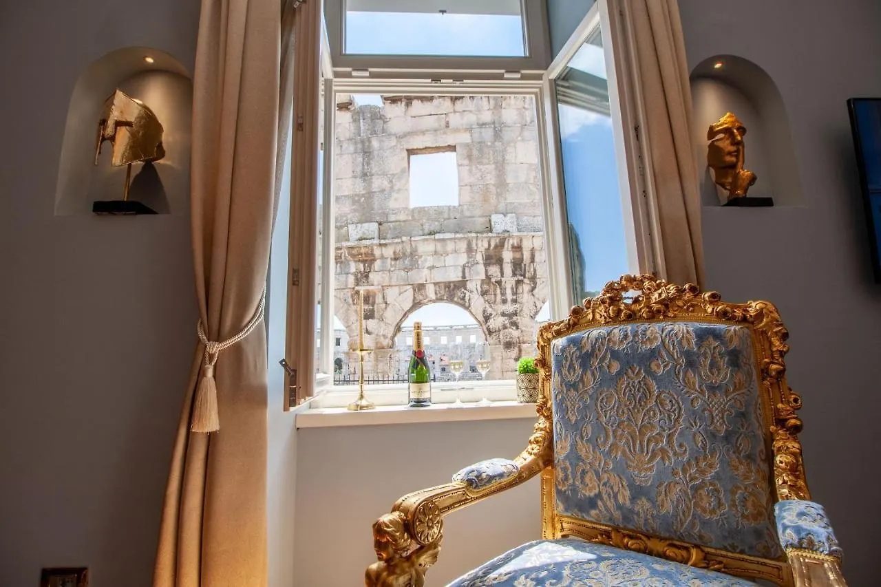 Superb Arena View Apartment Pula